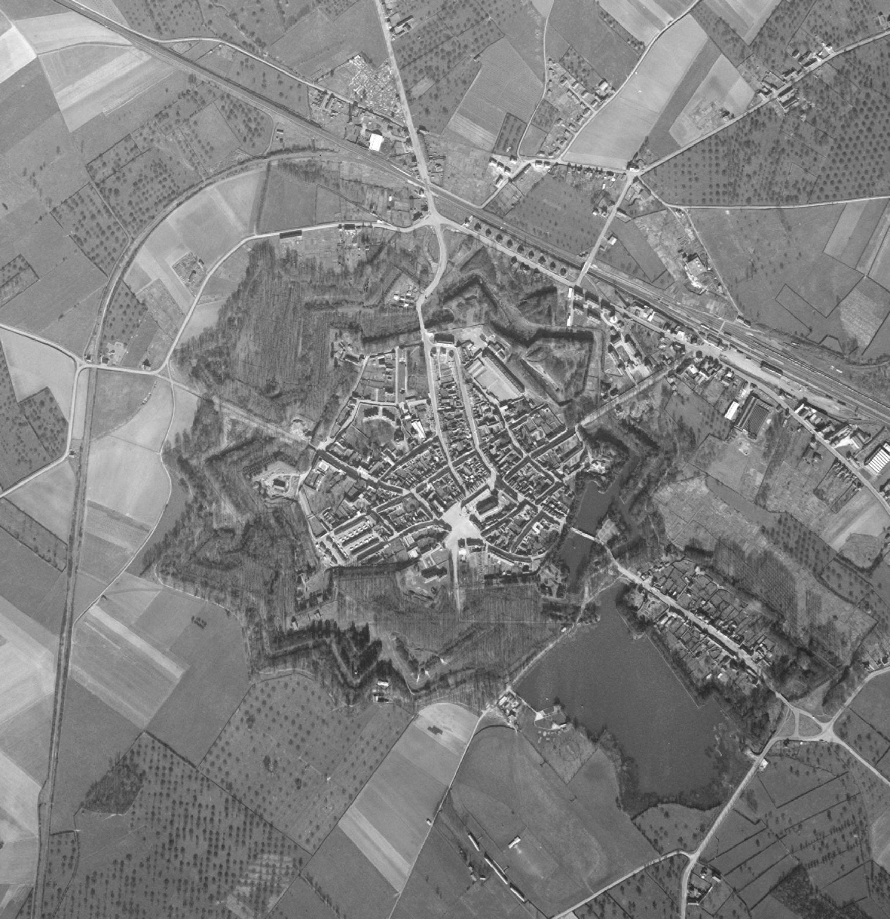 L'architecture de la Seconde Reconstruction au Quesnoy