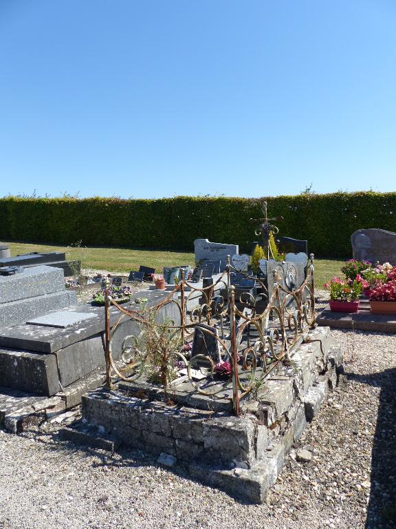 Cimetière communal de Sailly-le-Sec