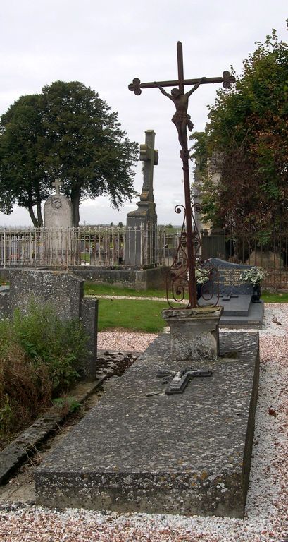 Cimetière de Dury