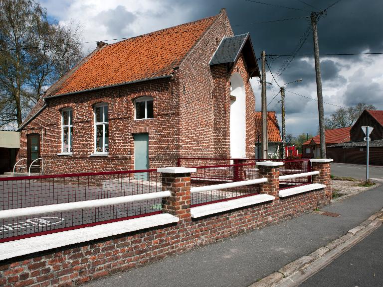 Ancienne ferme actuellement école primaire de Warlaing