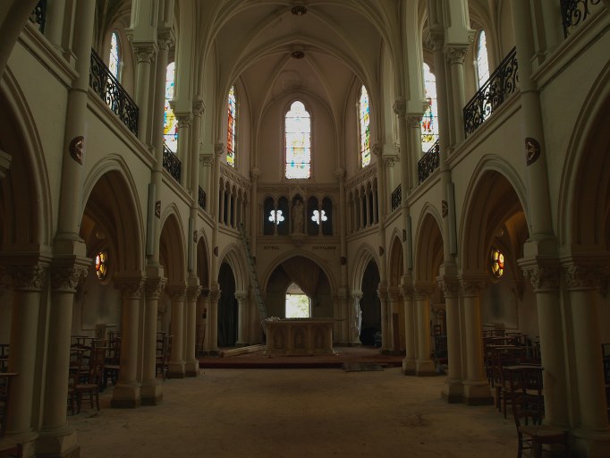 Ensemble de 5 verrières figurées : Saint Jean-Baptiste, saint François d'Assise, sainte Elisabeth, saint Joseph père nourricier du Christ, saint Michel terrassant le démon