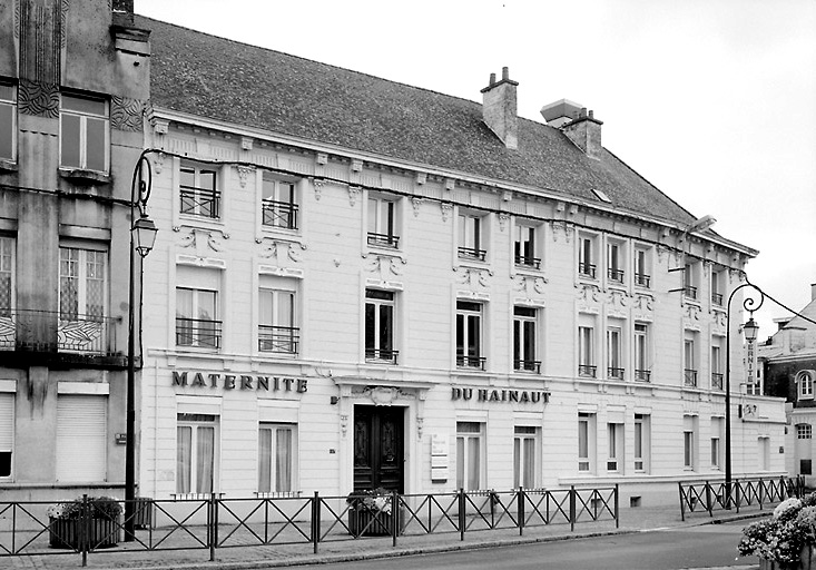 Ancien hôtel Dervaux, puis Maternité du Hainaut (détruit)