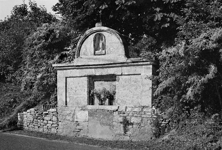 Ancienne fontaine