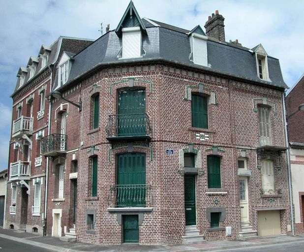 Maison à trois logements accolés, anciennement Mon Rêve, La Pelouse, Egisse