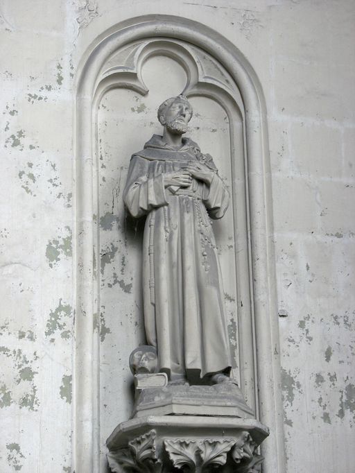 Deux statues (chapelle du Calvaire) : saint Antoine de Padoue ; saint Jérôme