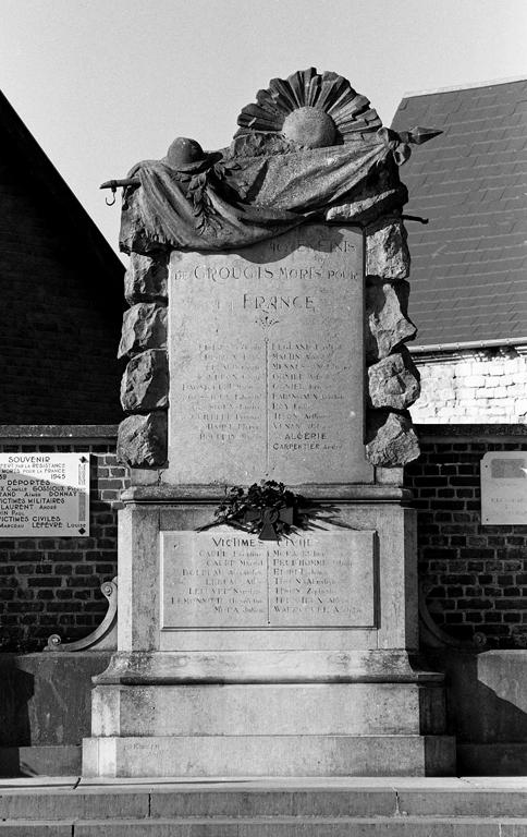 Monument aux Morts de Grougis (Guerre de 1914-1918, Guerre de 1939-1945 et Guerre d'Algérie)