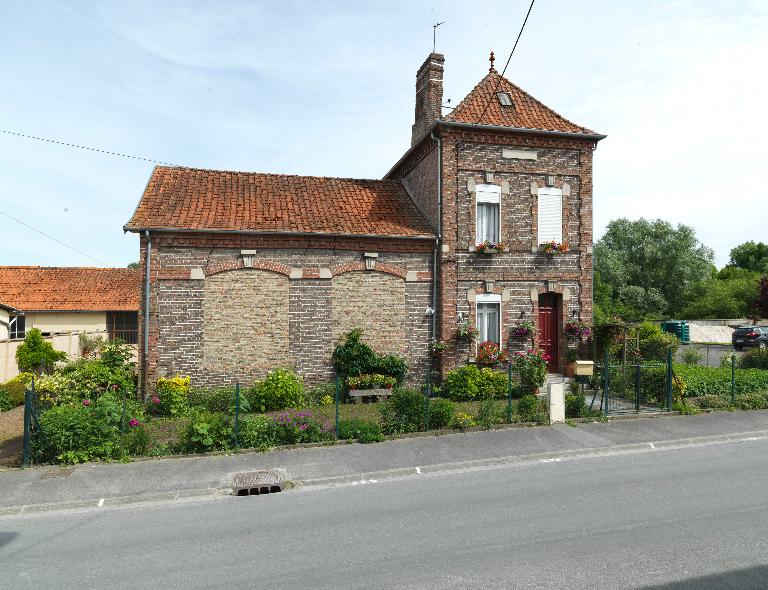 Anciennes écoles des Moulins-Bleus à L'Étoile (école primaire et école enfantine, dite du Haut)