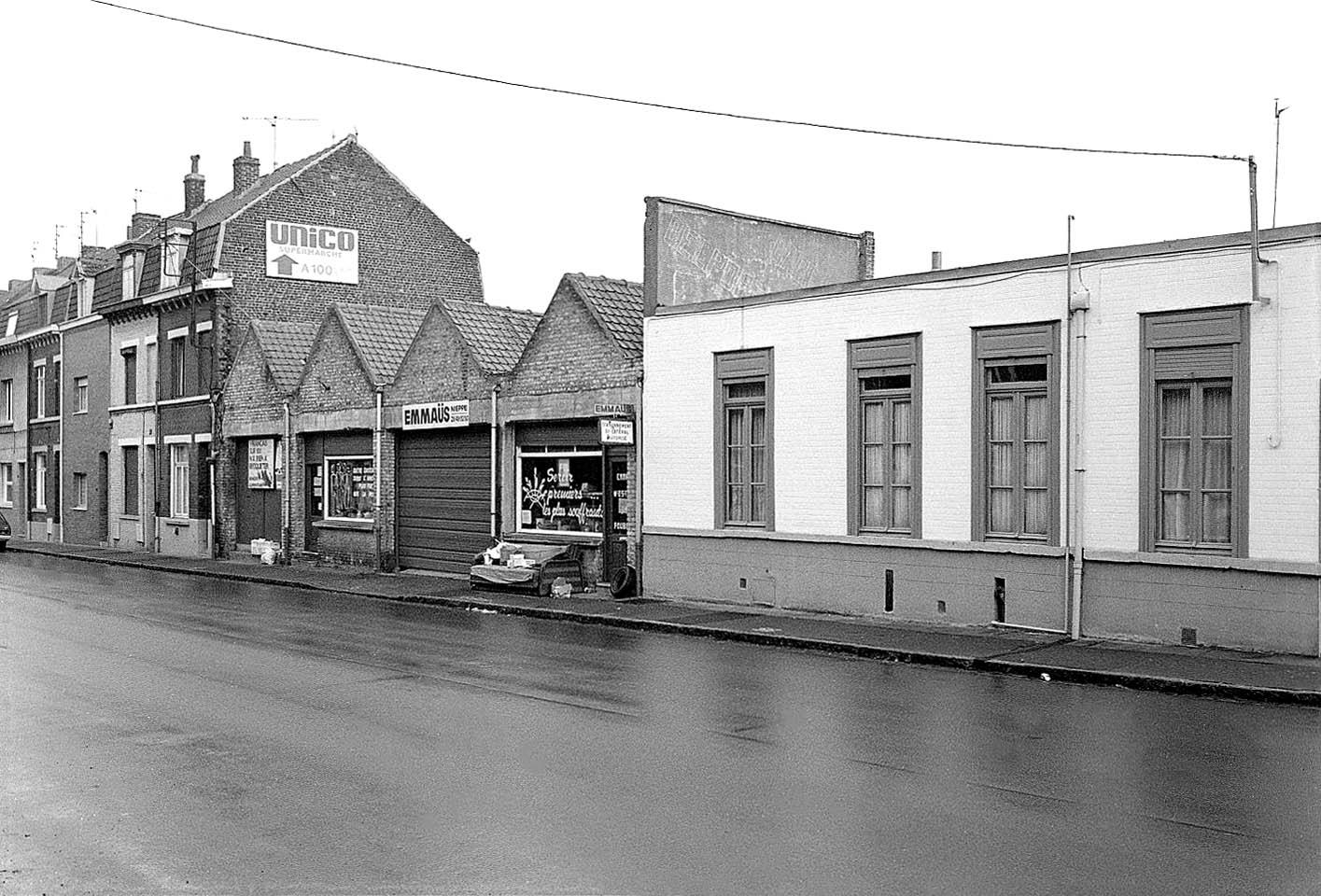 Usine, actuellement maisons