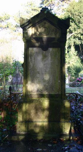Tombeau (stèle funéraire) de la famille Sené-Hubert