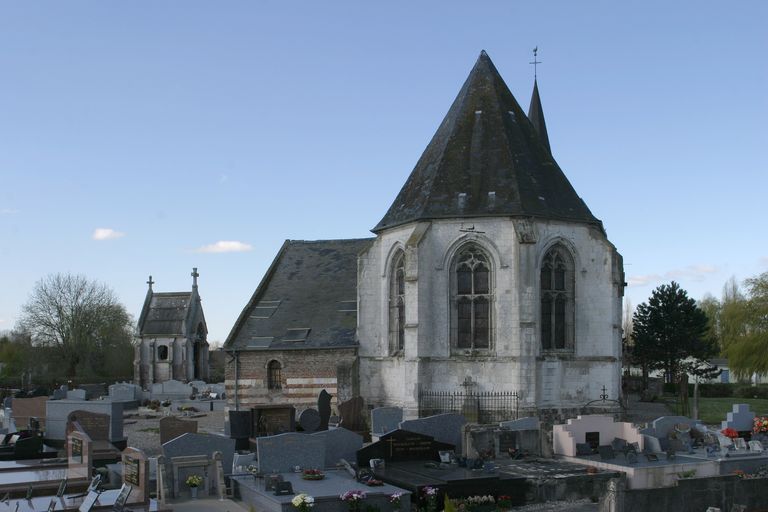 Eglise paroissiale Saint-Jean-Baptiste de Favières et son cimetière