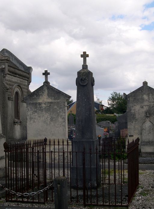 Cimetière communal de Camon