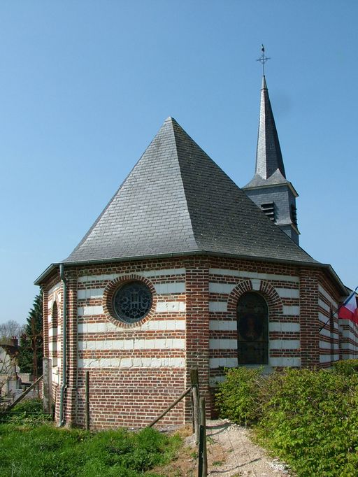 Église paroissiale de la Nativité de la Sainte-Vierge et cimetière de Surcamps