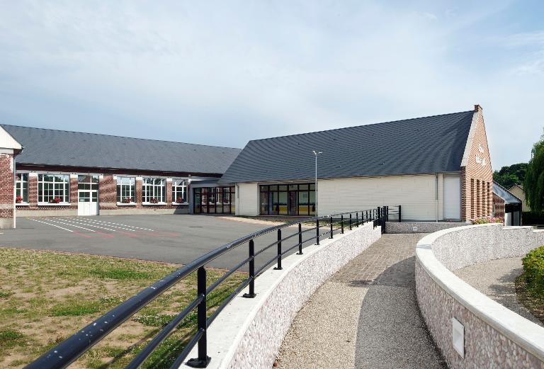 Ancienne école primaire de garçons, actuel groupe scolaire Robert-Mallet