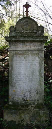 Tombeau (stèle funéraire) de la famille François Louis Cozette