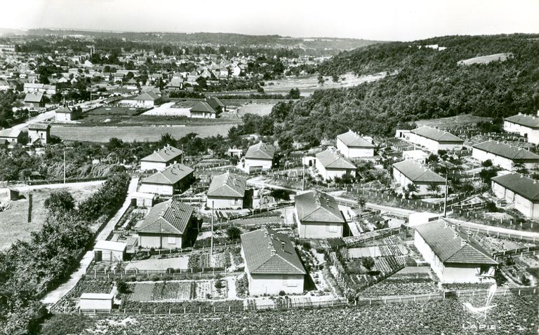 Ancienne cité d'employés de la Compagnie Française des Matières Colorantes à Villers-Saint-Paul, dite Cité L'Epine