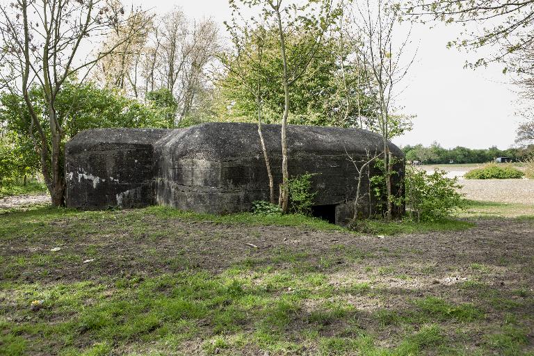 Casemate à mitrailleuse 212