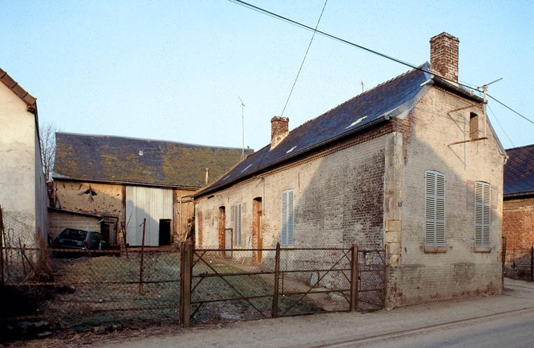 Les maisons et les fermes du canton de Wassigny