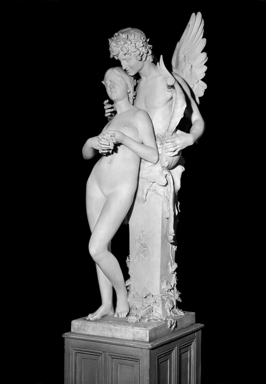 Groupe sculpté (figure colossale, grandeur nature) : le printemps ou l'amour et la folie