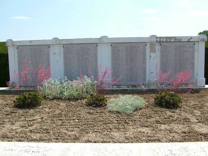 Cimetière militaire dit nécropole nationale de Pontavert