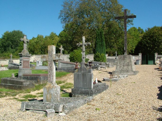 Cimetière de Chevregny