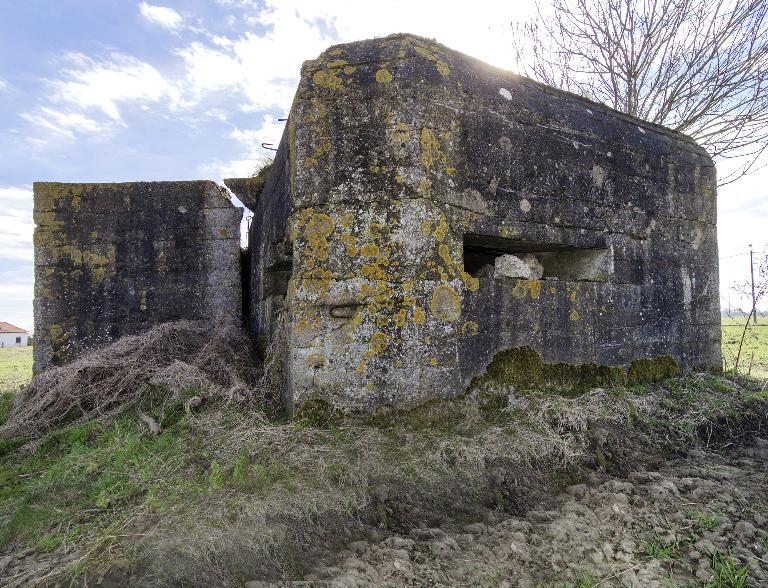 Casemate à mitrailleuse 4