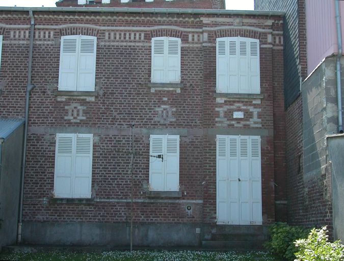 Maison à deux logements accolés et superposés, dite Kereffaut