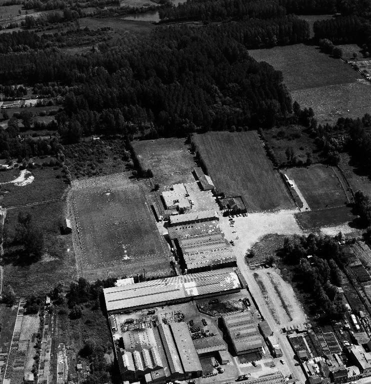 Ancienne filature le Coustellier, devenue corderie Dieudonné Mauclère, puis Saint-Frères, devenue usine de cycles Maurice Maillard (vestiges)