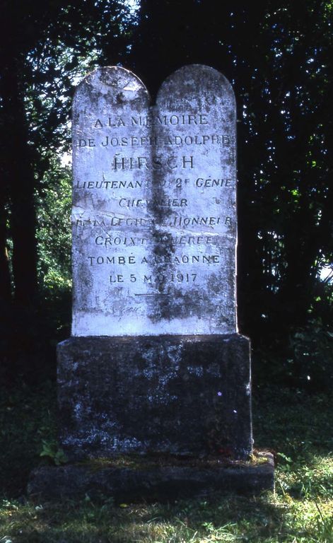 Monument à la mémoire de Joseph Adolphe Hirsch à Craonne