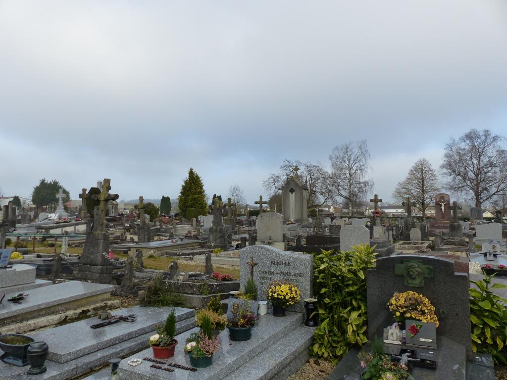 Cimetière communal de Péronne