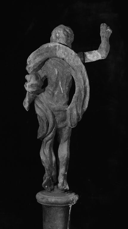 Statue (statuette) : Christ ressuscité bénissant