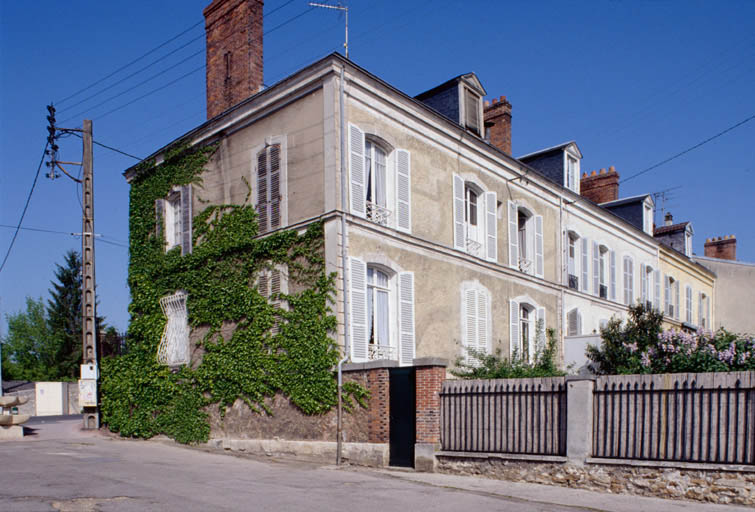 Les hôtels, maisons, immeubles et fermes de Château-Thierry