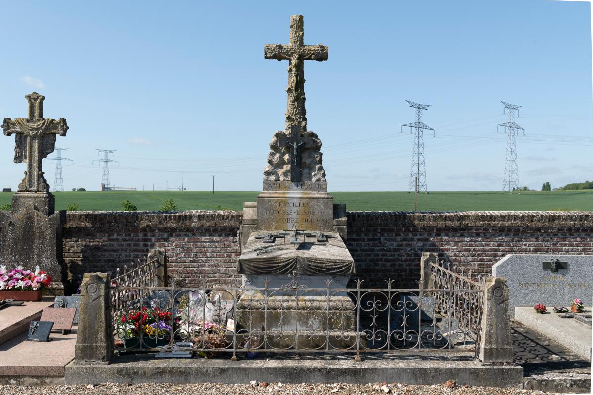 Le cimetière communal de Sainte-Eusoye