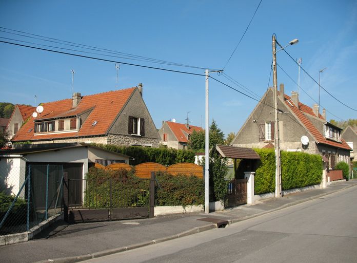 Ancienne cité d'employés de la Compagnie Française des Matières Colorantes, dite Cité Entreil ou du Clos Entreil, à Villers-Saint-Paul