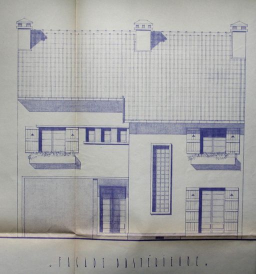 Immeuble avec boutiques