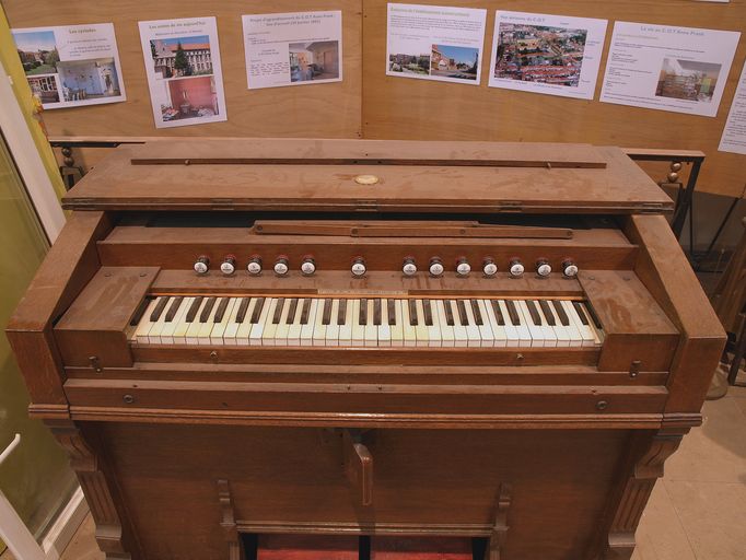 Harmonium