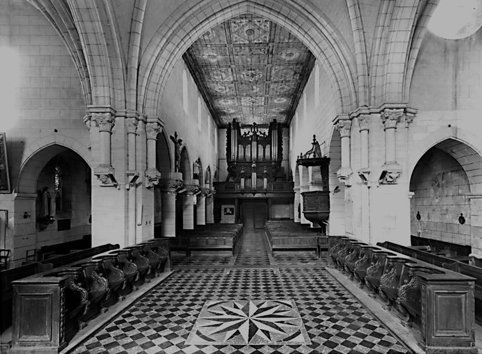 Eglise paroissiale fortifiée Notre-Dame d'Aubenton