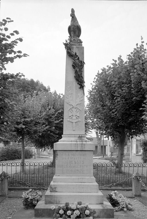 Monument aux morts de Varesnes