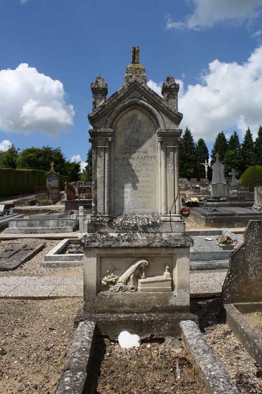 Cimetière communal de Ville-le-Marclet