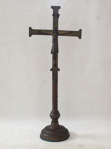 Croix d'autel de la sacristie sud
