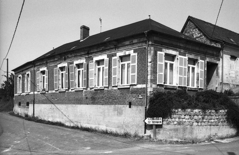 Les maisons et les fermes du canton de Wassigny