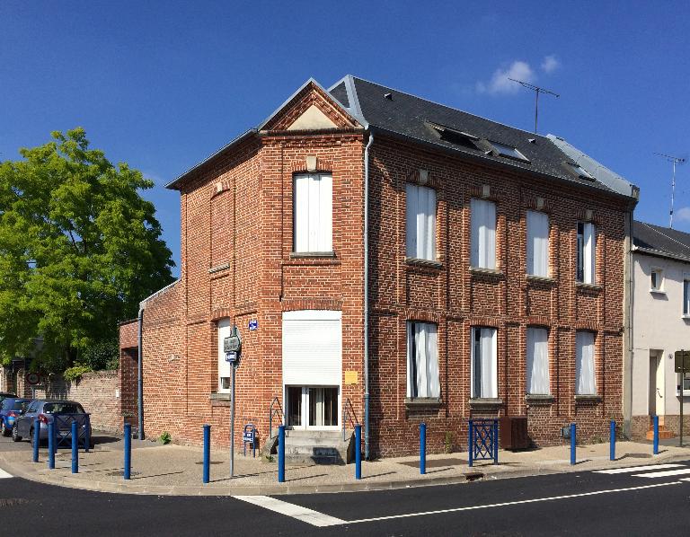 Ancienne mairie et école primaire de Rivery