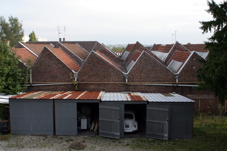 Ancien tissage de guipure Sébastien, usine de confection Comoditex et imprimerie