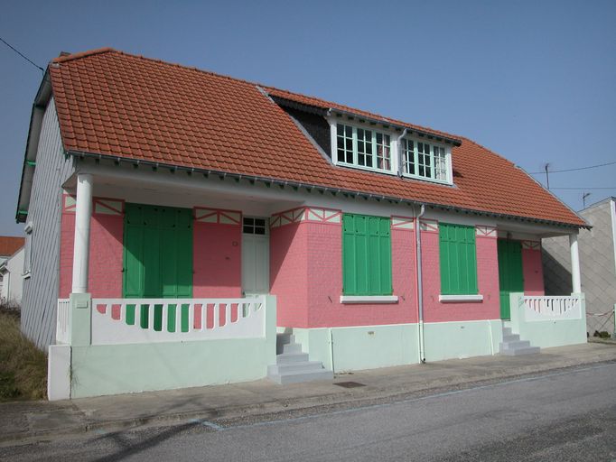 Les maisons et les immeubles de la station balnéaire de Fort-Mahon-Plage