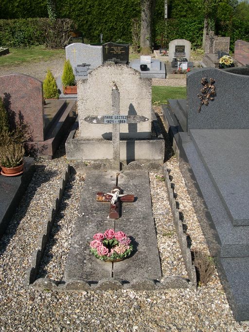 Tombeau (croix funéraire) de Marie Lectez