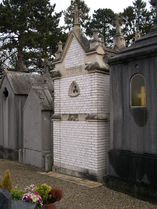 Tombeau (chapelle) de la famille Joly-Cahon