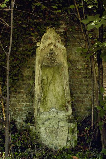 Tombeau (stèle funéraire) de Suzanna Regula Ransson-Burkhard (tombeau de protestant)