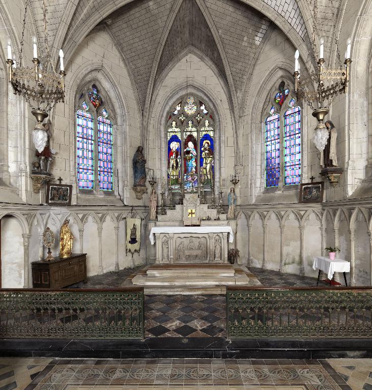 Le mobilier de l'église paroissiale Saint-Médard d'Yzengremer
