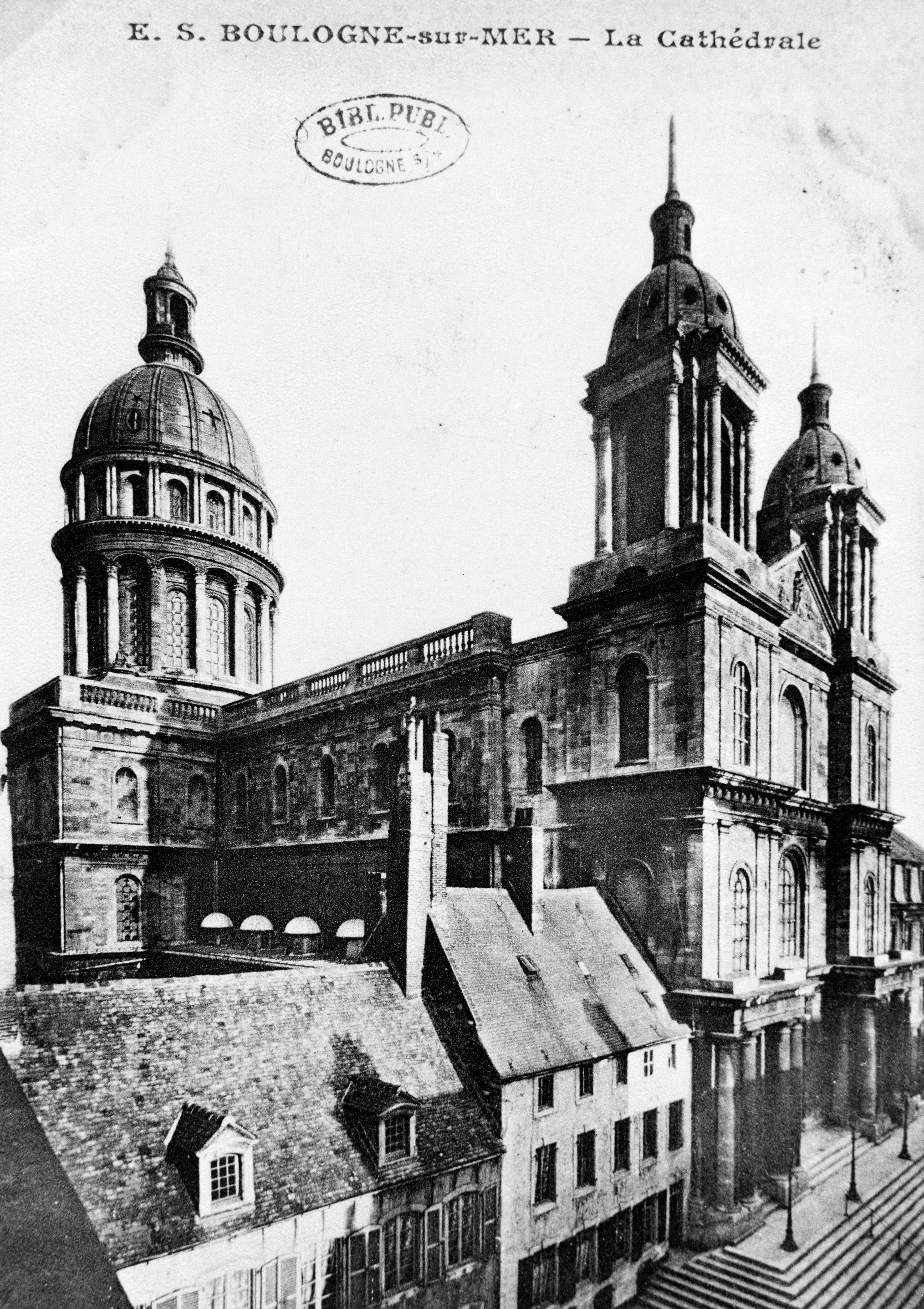 Ancienne cathédrale Notre-Dame, devenue basilique Notre-Dame-de-l'Immaculée-Conception