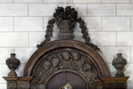 Paire de retables architecturés des autels de la Vierge et de saint Nicolas