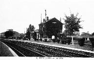 Actuelle gare de Boué vue depuis les voies, après 1922 (coll. part.).